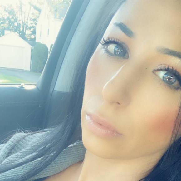 Meet your Posher, Tanya - Picture 1 of 1